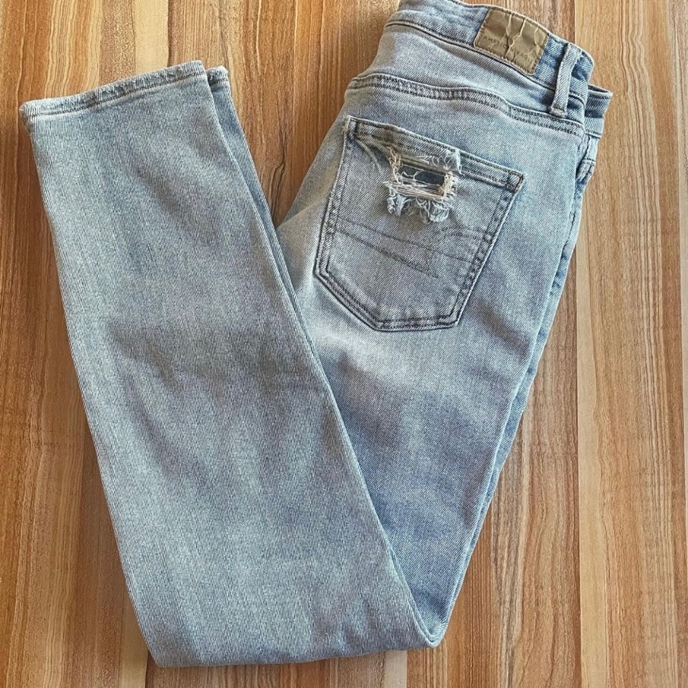 Mom jeans with rips